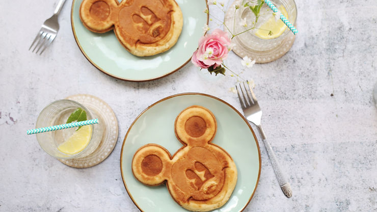 Mickey pancakes